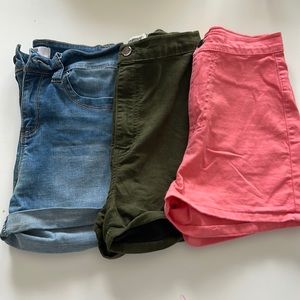 Fashion Nova YMI shorts size S/3